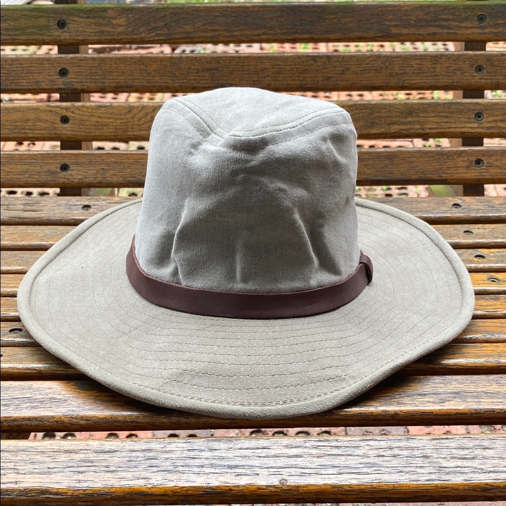Koolah Australian wide brim western hat medium prewashed outback cap